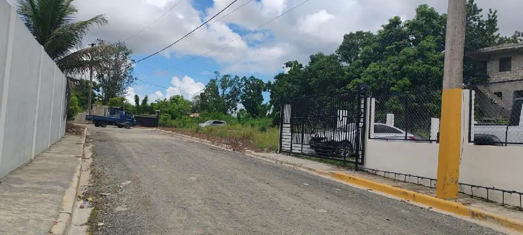 Vendo solares con título en residencial metrópolis del norte  Foto 7242955-3.jpg