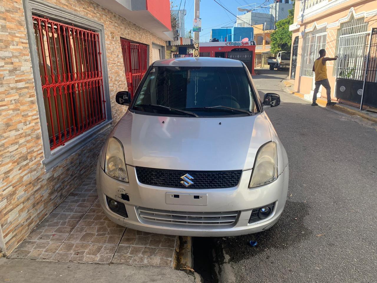 Vendo Suzuki Swiht 2007 Foto 7243363-4.jpg