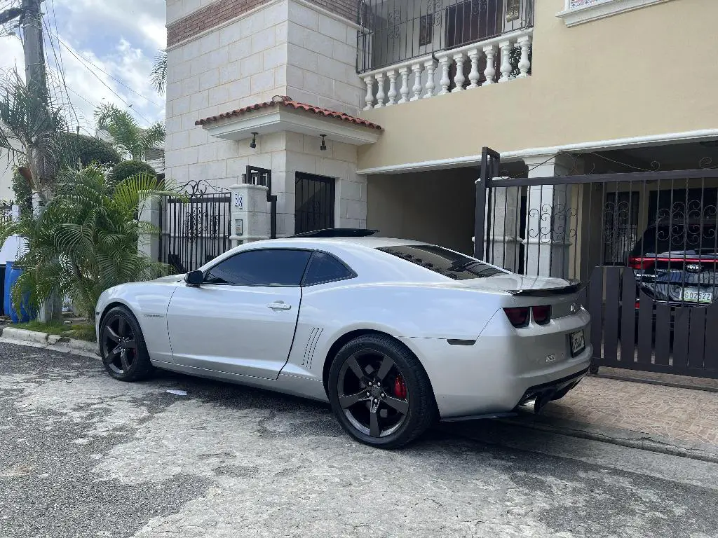 Chevrolet Camaro SS 2011 Foto 7243726-2.jpg