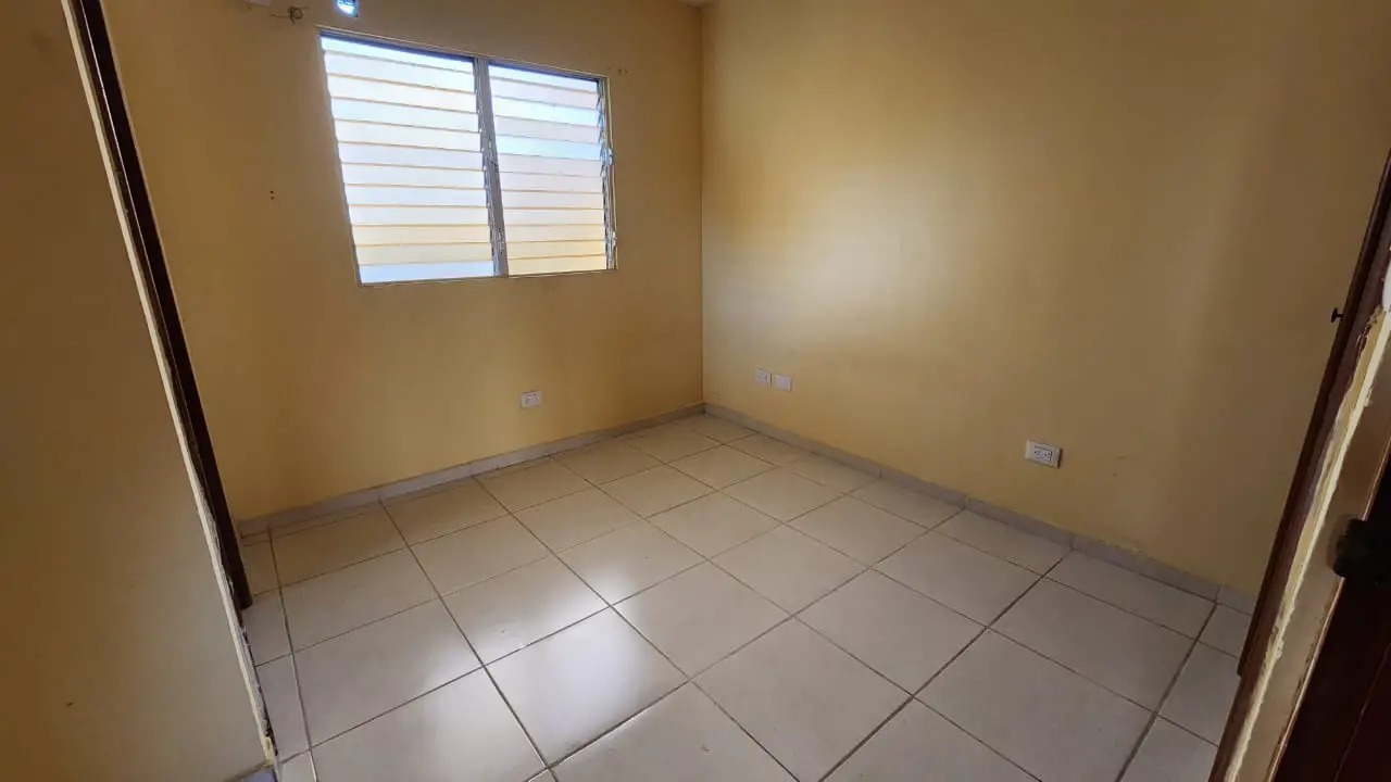 Apartamento en Venta en la Jacobo Majluta 4to Piso Res Proximo al Brav Foto 7243745-10.jpg