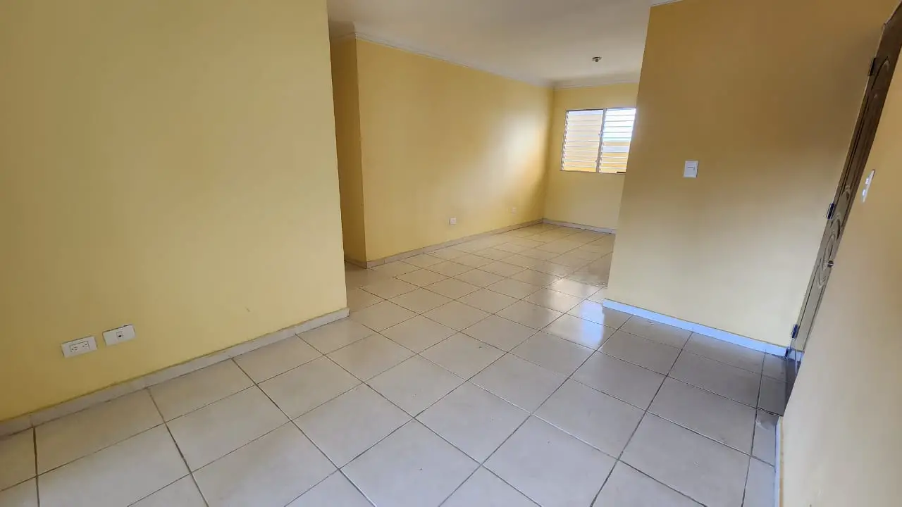 Apartamento en Venta en la Jacobo Majluta 4to Piso Res Proximo al Brav Foto 7243745-3.jpg
