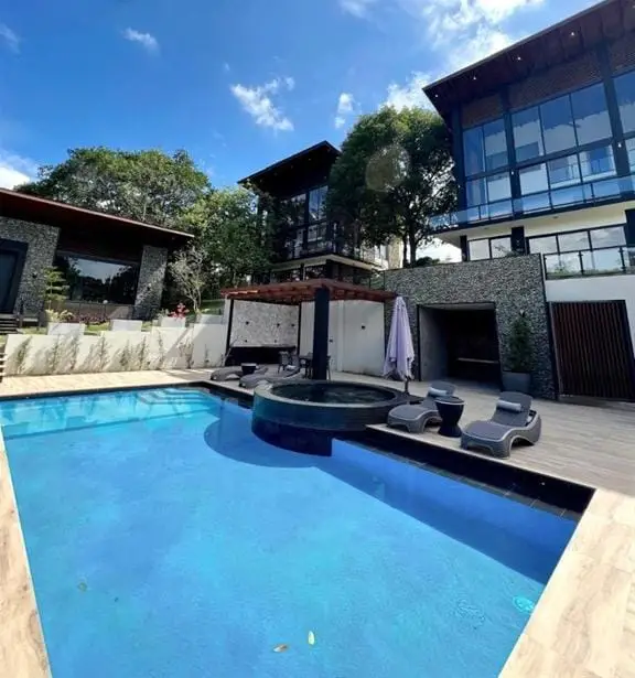 Villa en venta en Jarabacoa SOLO CLIENTES  Foto 7243750-2.jpg