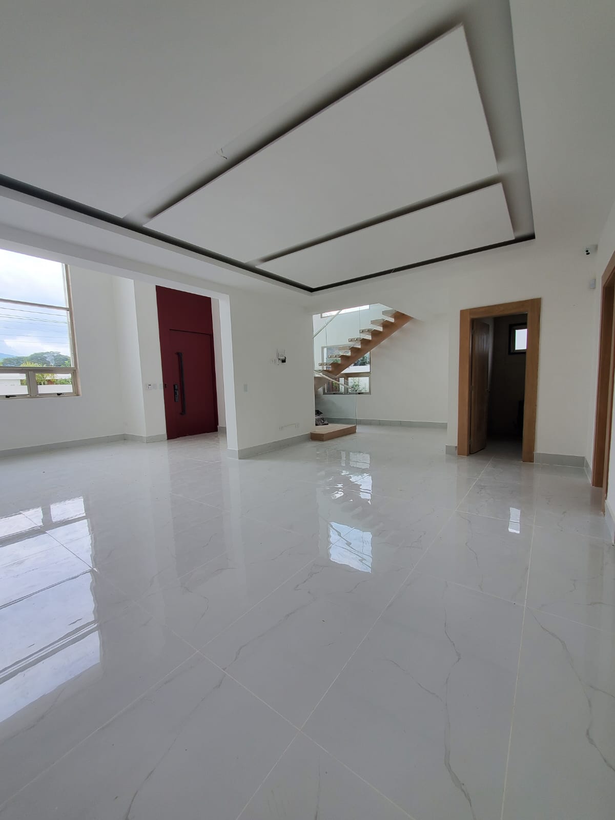 CASA en Venta - majestuoso y amplio hogar ubicado en residencial cerra Foto 7243776-4.jpg