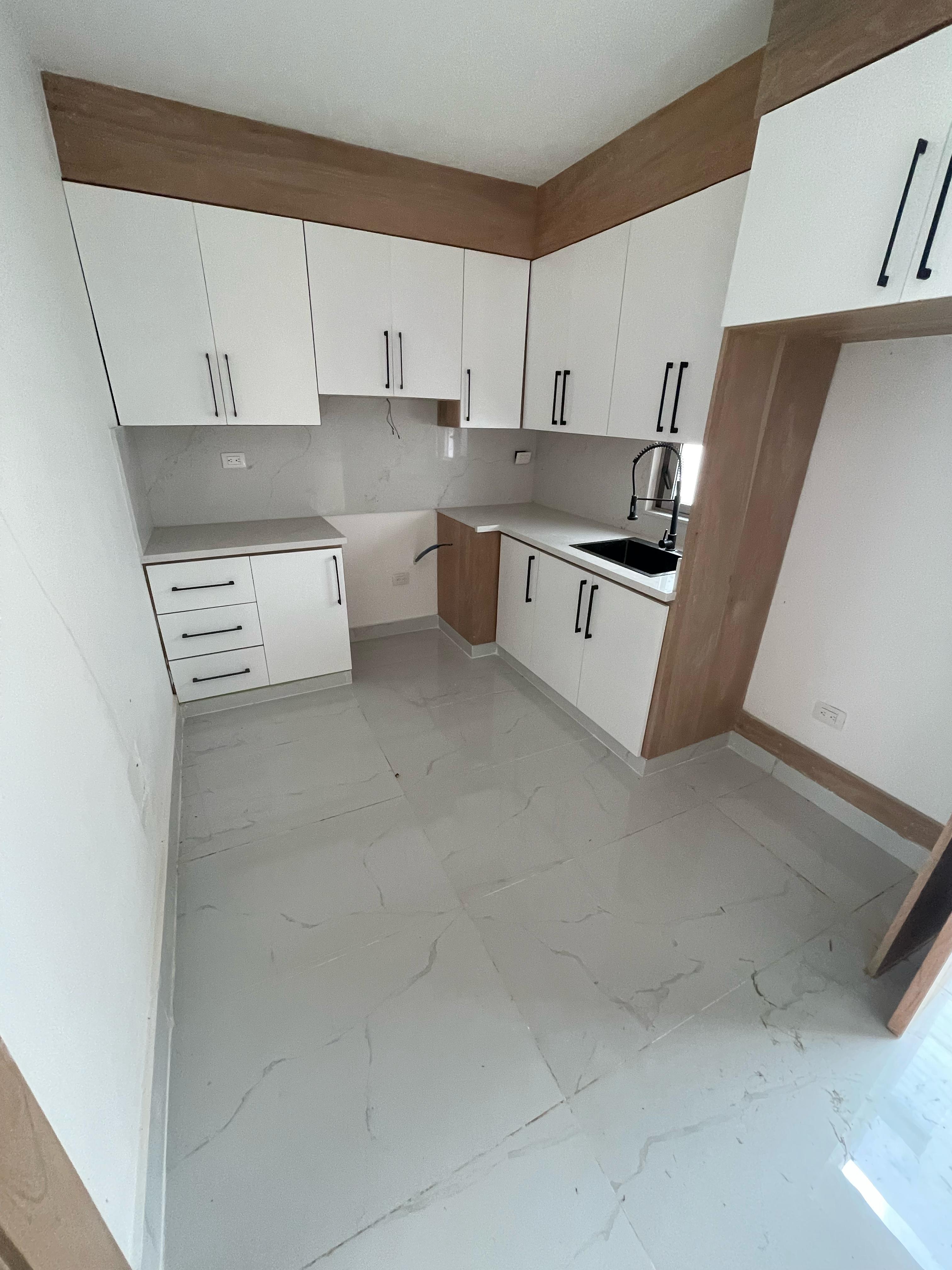 CASA en Venta - majestuoso y amplio hogar ubicado en residencial cerra Foto 7243776-9.jpg