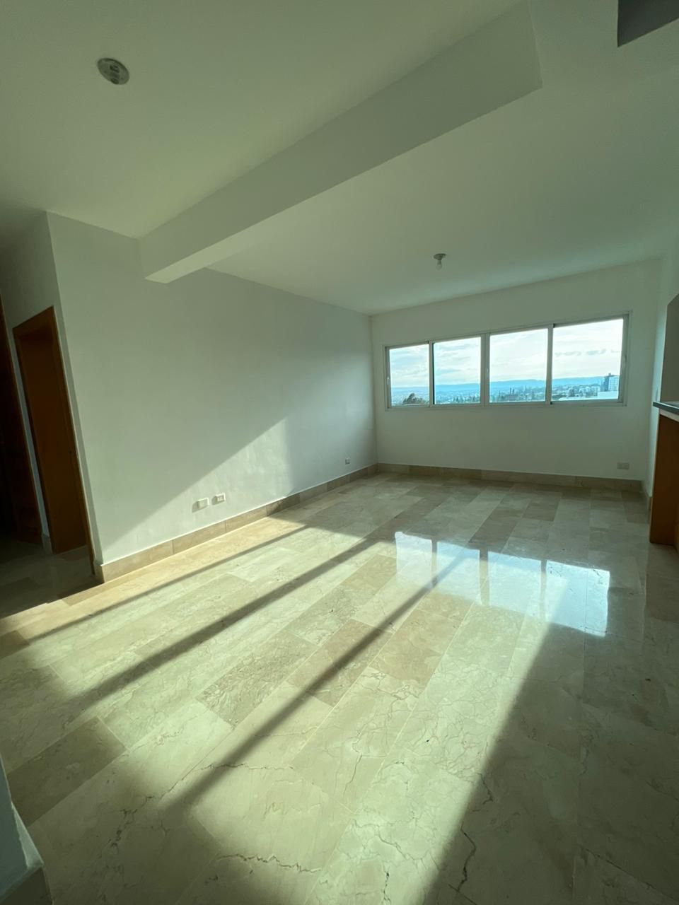 Hermoso Penthouse en Renta próximo Autopista Duarte Foto 7243782-2.jpg