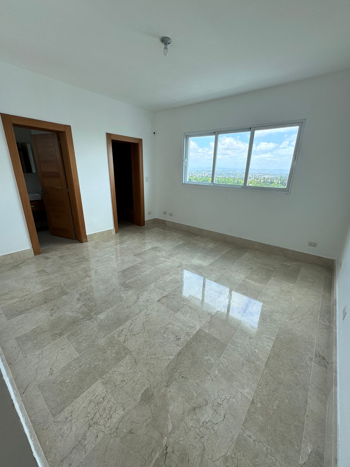 Hermoso Penthouse en Renta próximo Autopista Duarte Foto 7243782-7.jpg