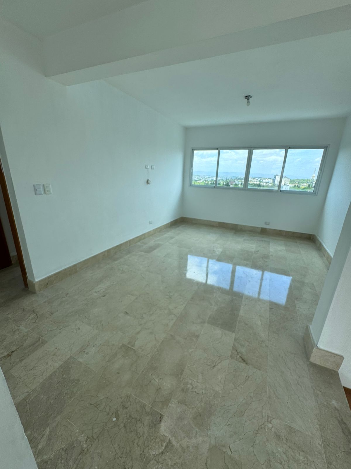 Hermoso Penthouse en Renta próximo Autopista Duarte Foto 7243782-8.jpg