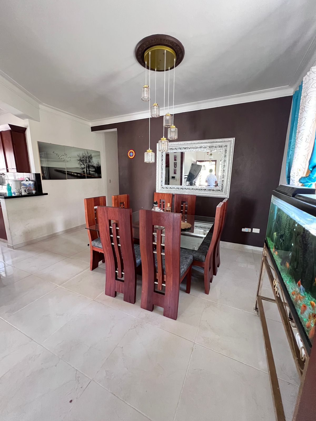 CASA En VENTA en la Barranquita excelente ubicación y condición Foto 7243791-9.jpg