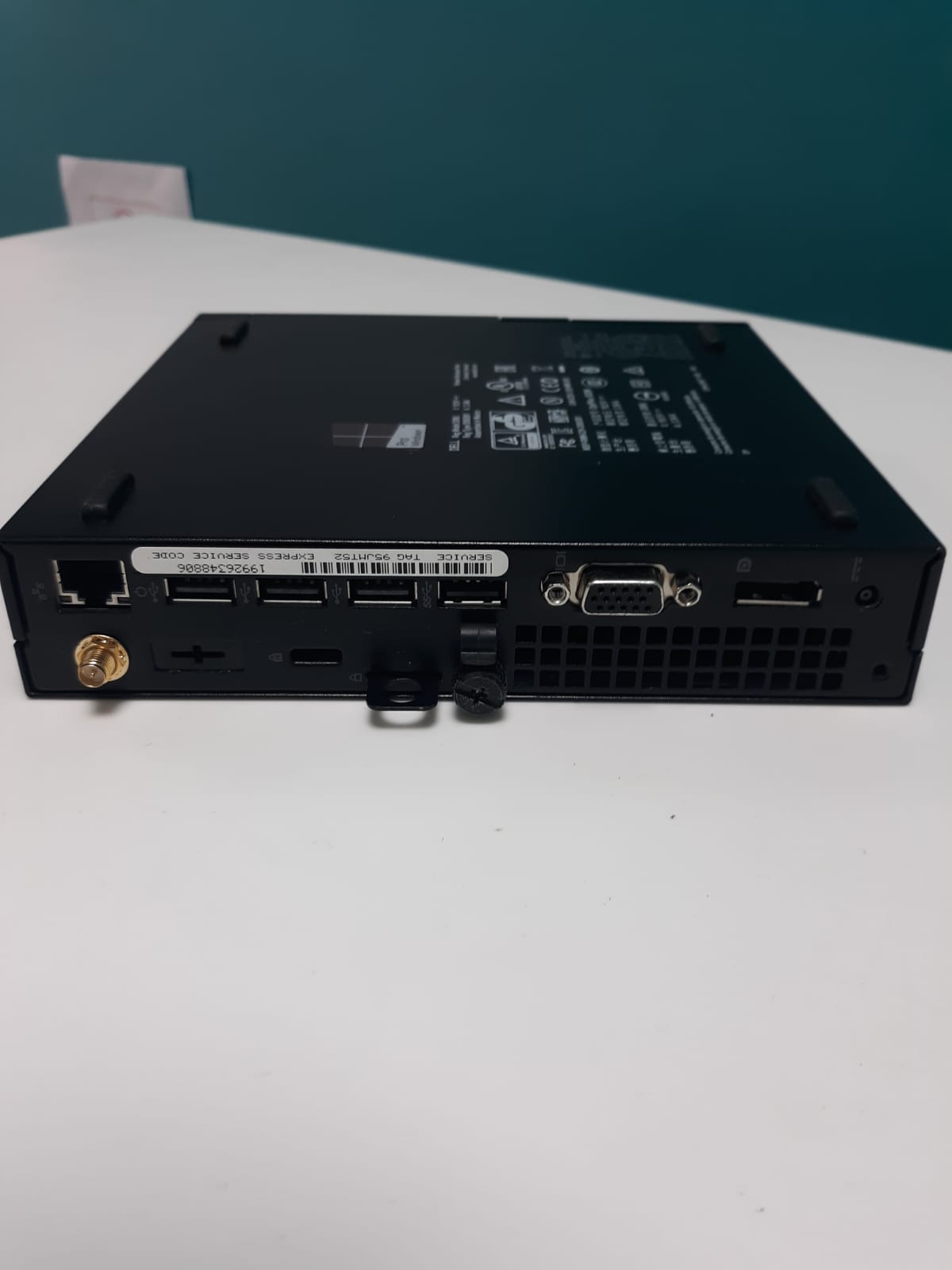 Desktop Lenovo ThinkCentre M73 mff / 4th Gen Intel Core i3 / 4GB DDR3  Foto 7243916-2.jpg