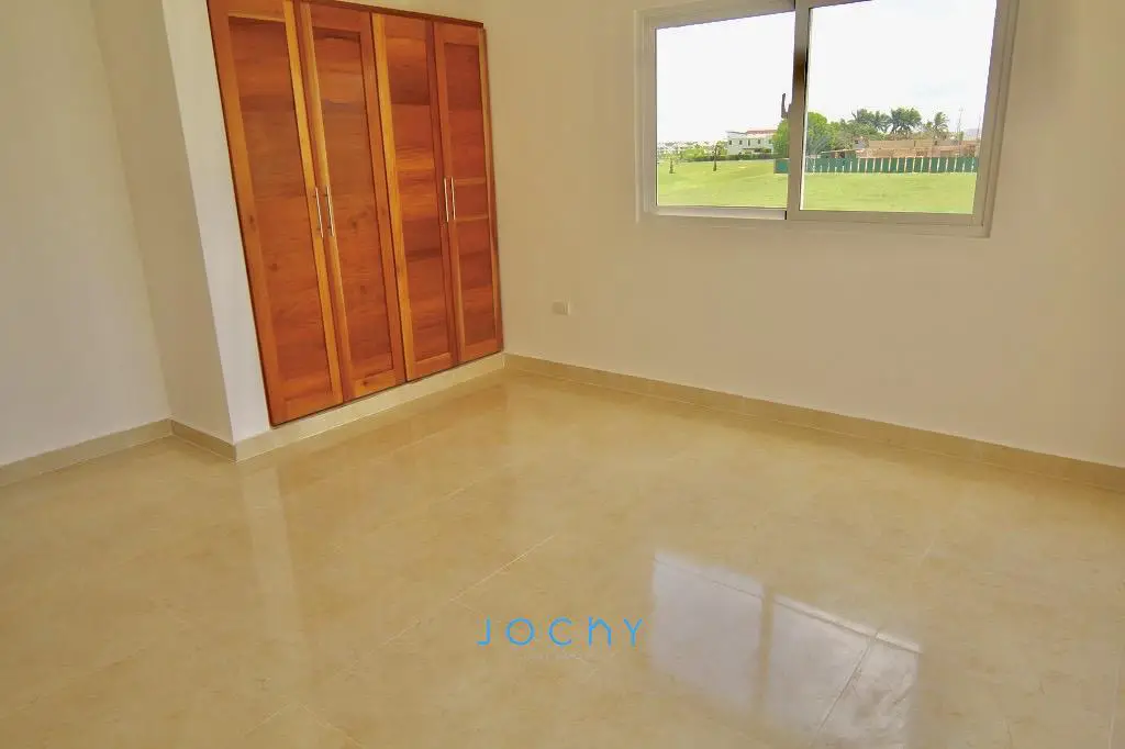 Jochy Real Estate vende villa en La Estancia Golf Resort La Romana R.D Foto 7243939-10.jpg