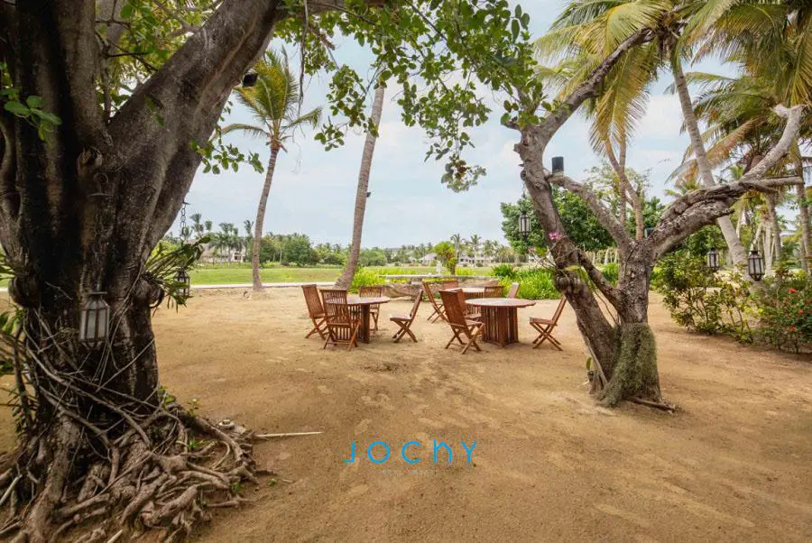 Jochy Real Estate vende villa en PuntaCana Resort  Club R.D Foto 7243940-12.jpg