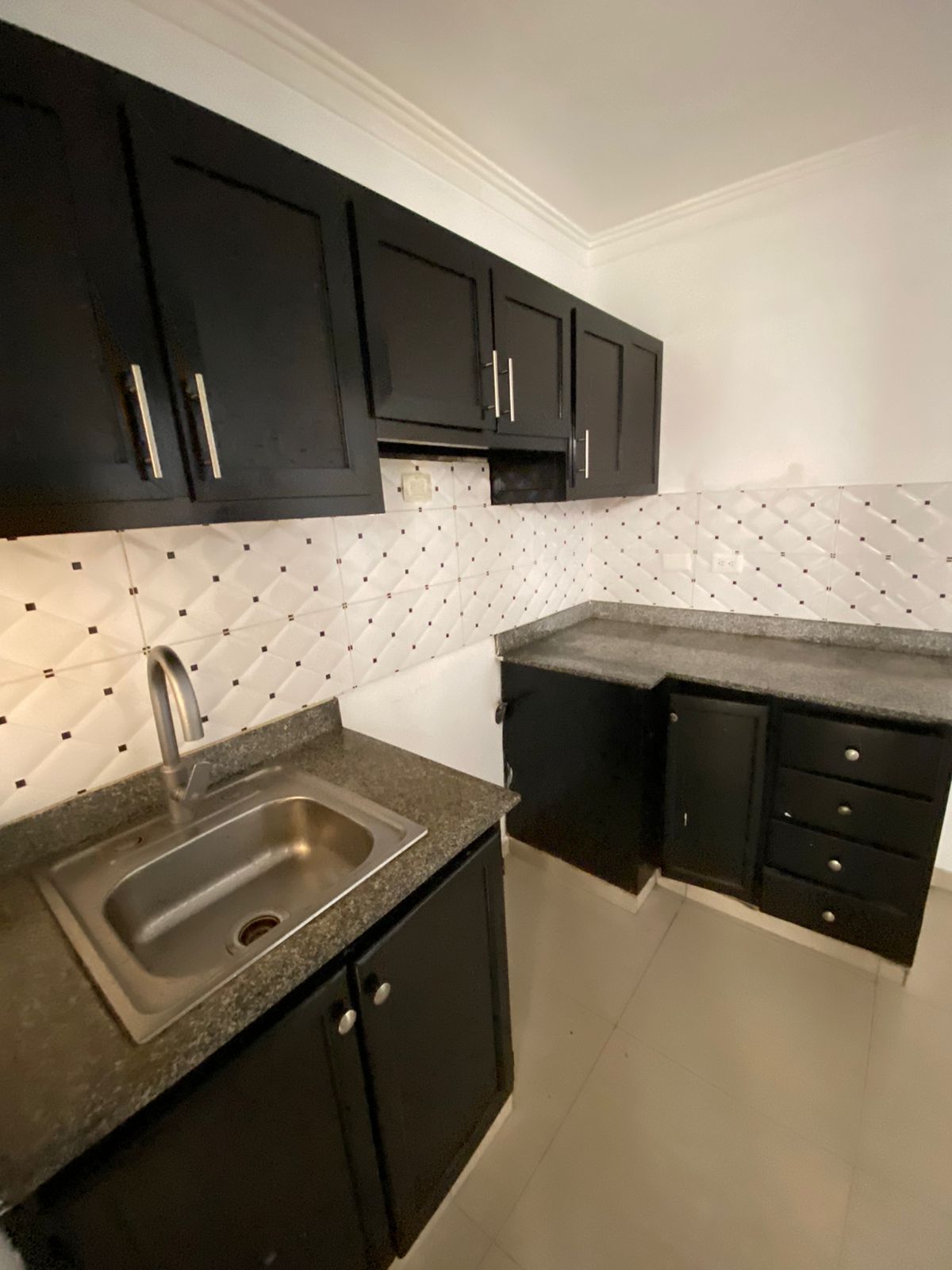 RD5500000 Vendo apartamento en tercer nivel en sector Vista Hermosa  T Foto 7243957-5.jpg