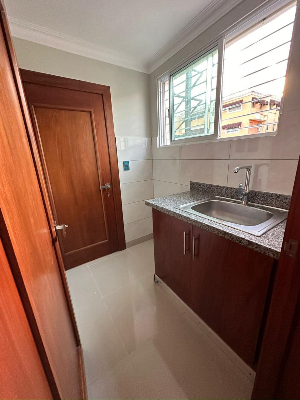 VPI-V 2024-0088  Vendo Apartamento El Paraíso Santiago República Domin Foto 7243991-4.jpg
