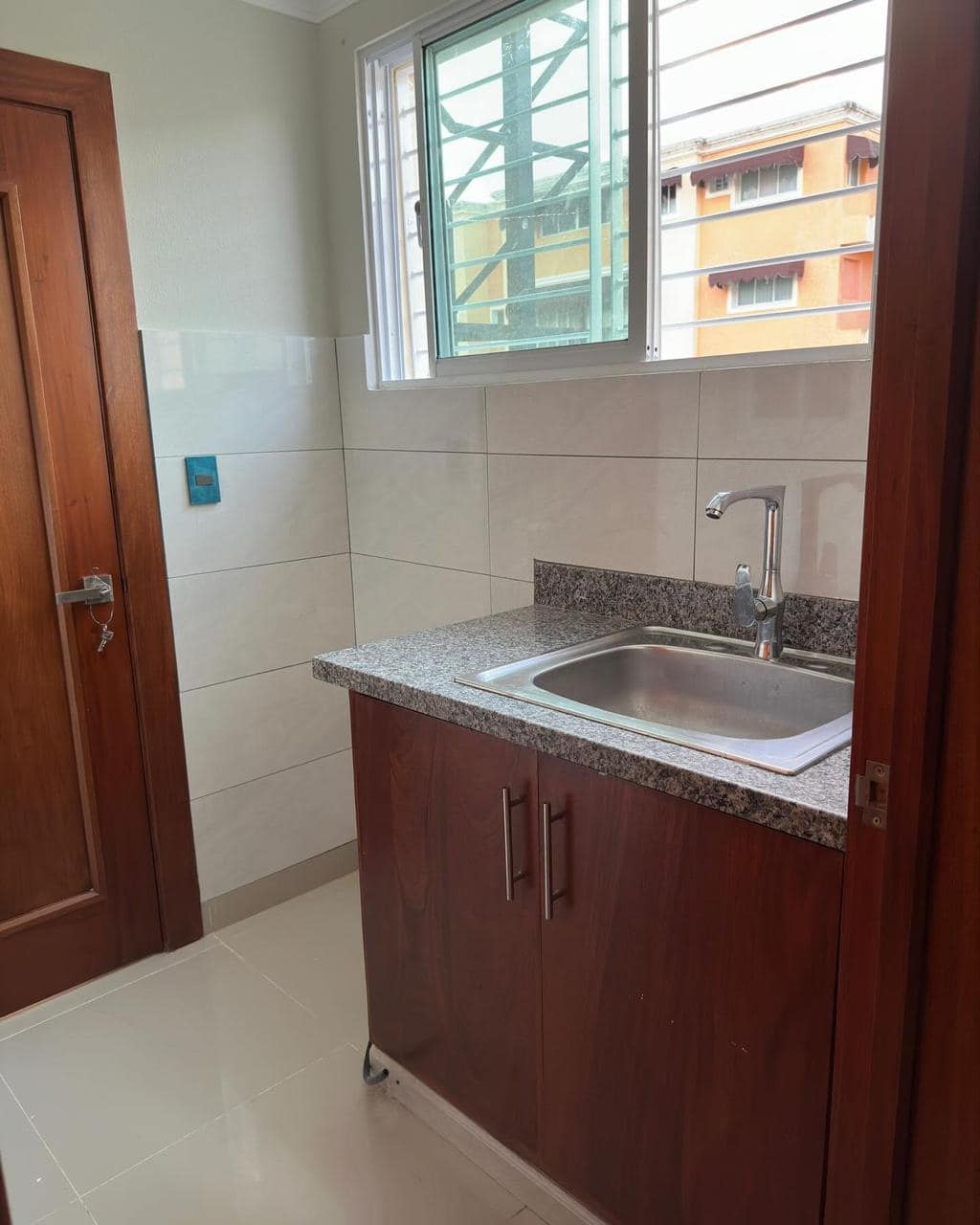 VPI-V 2024-0088  Vendo Apartamento El Paraíso Santiago República Domin Foto 7243991-8.jpg