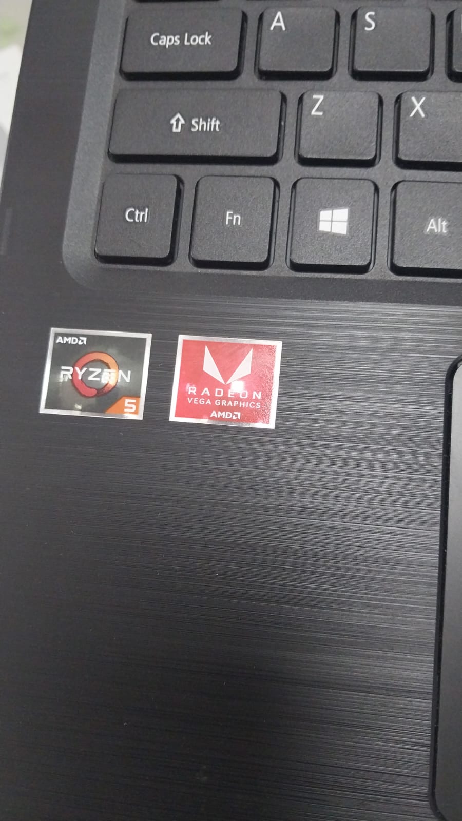 Laptop Acer Aspire Ryzen 5 Foto 7244047-2.jpg