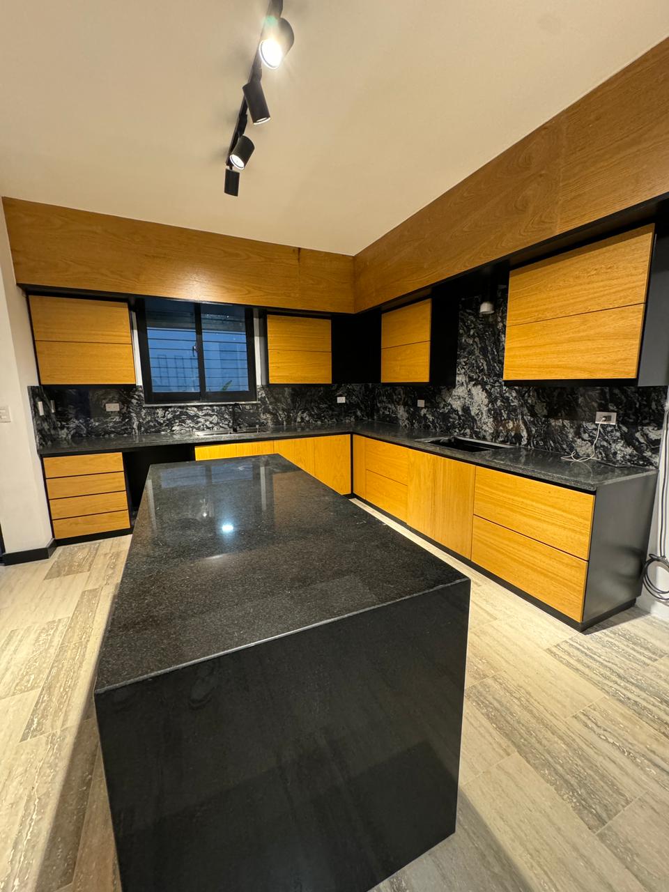 Casa de Lujo en Venta en Cerro Hermoso Santiago - 2 Niveles Piscina y  Foto 7244063-9.jpg