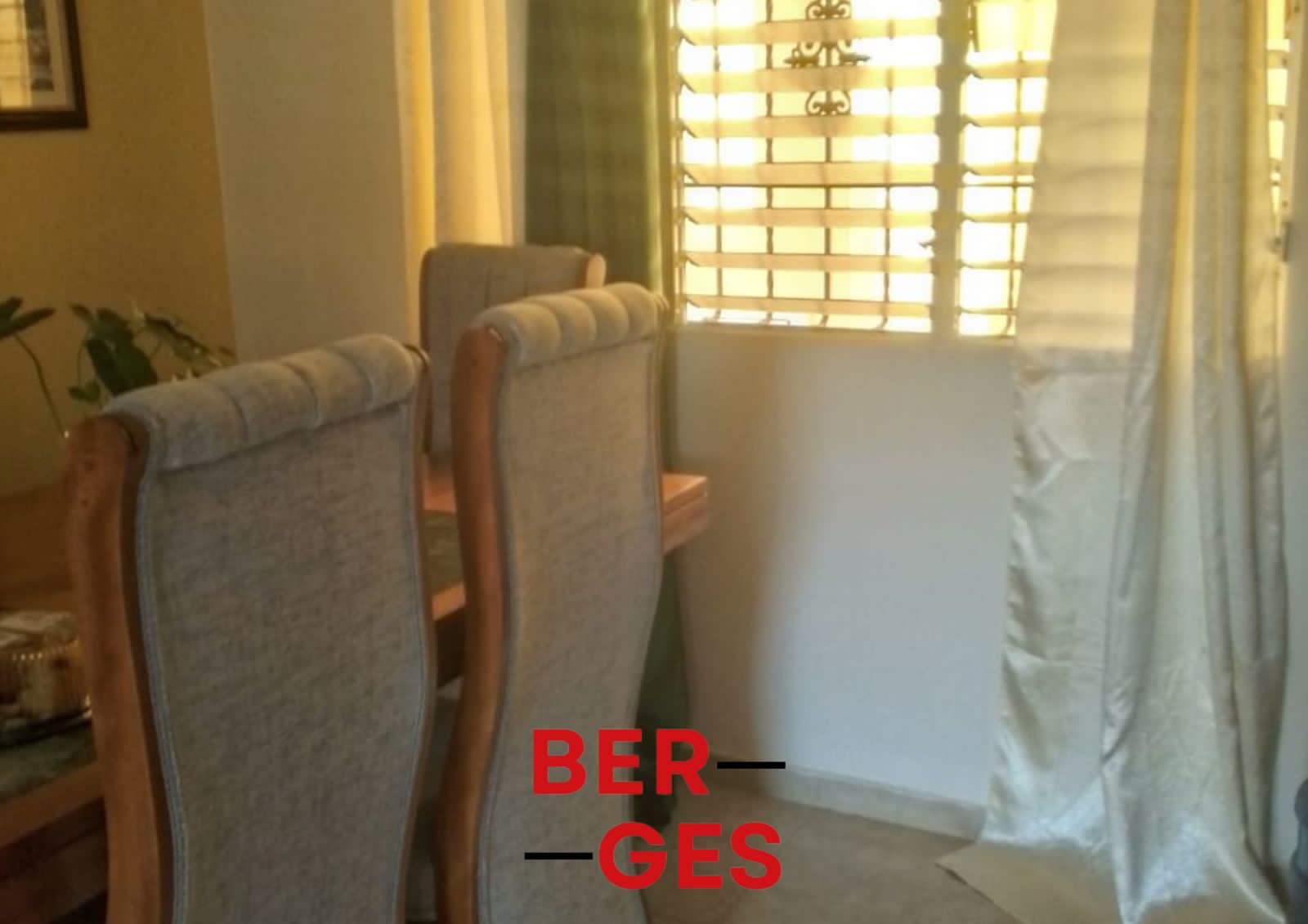 En Ciudad Real ll Apartamento en VENTA Remodelado 3er piso 3-Hab 2-Bañ Foto 7244089-4.jpg