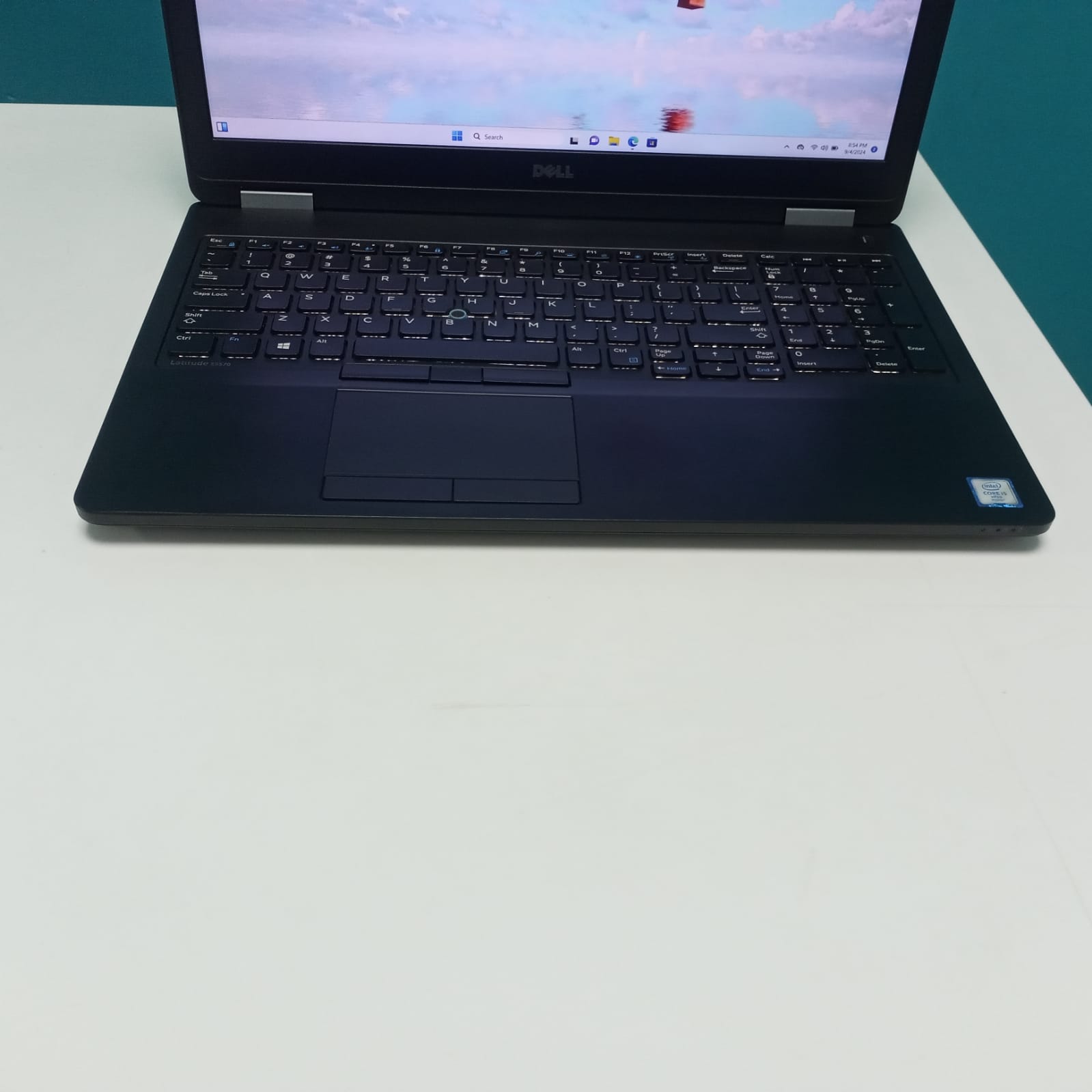 Laptop Dell Latitude E5570 / 6th Gen Intel Core i5 / 8GB DDR4 / 128GB  Foto 7244107-3.jpg