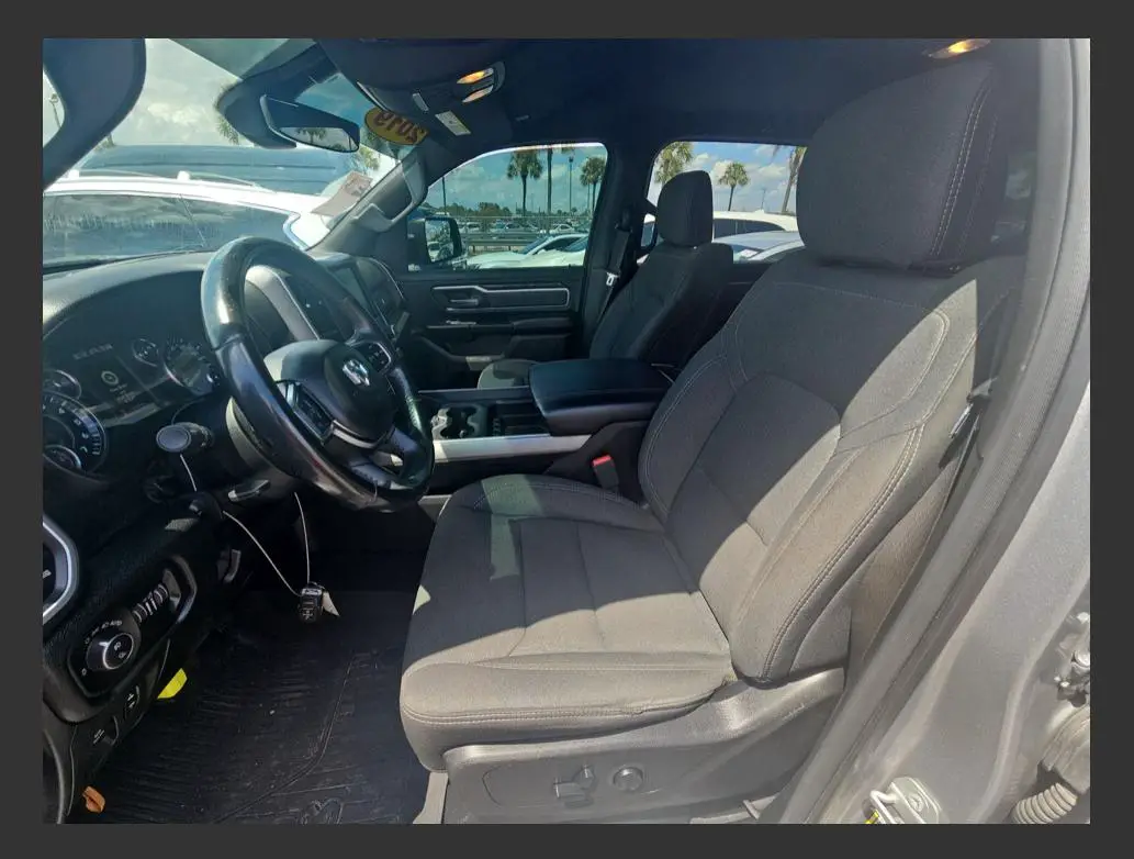 Dodge Ram 1500 - 2019 Foto 7244161-6.jpg