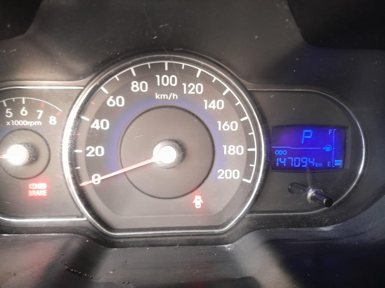 Hyundai i 10 2012 Foto 7244171-7.jpg