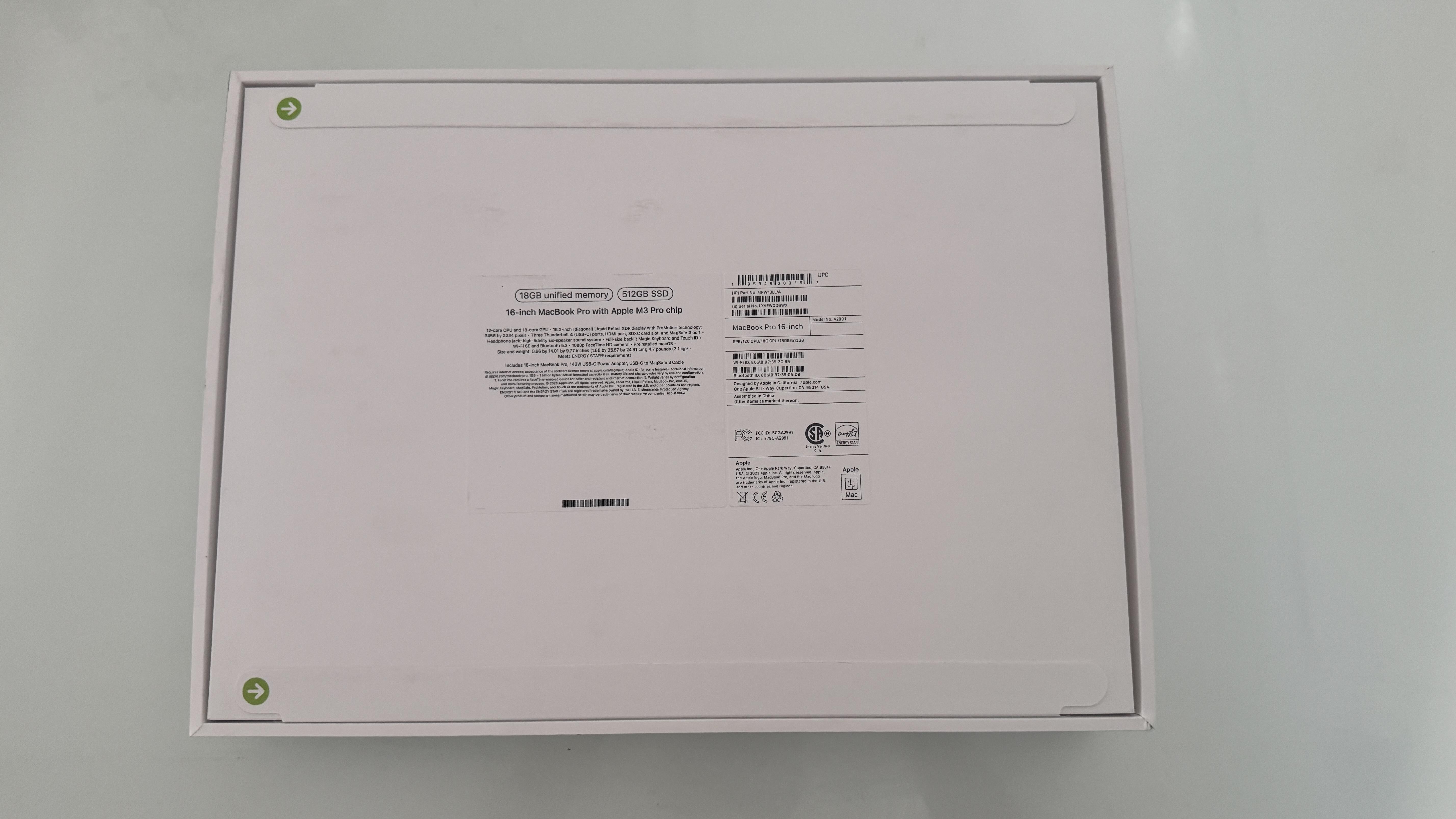 Macbook pro m3 2023 16 pulgadas 18gb ram 512gb hard drive Foto 7244241-2.jpg