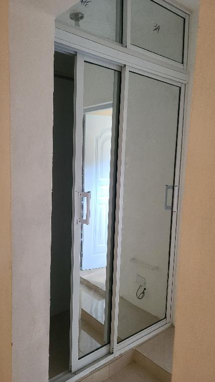 Dos Apartamentos de dos Habitaciones Autopista San Isidro Alquiler  Foto 7244272-5.jpg