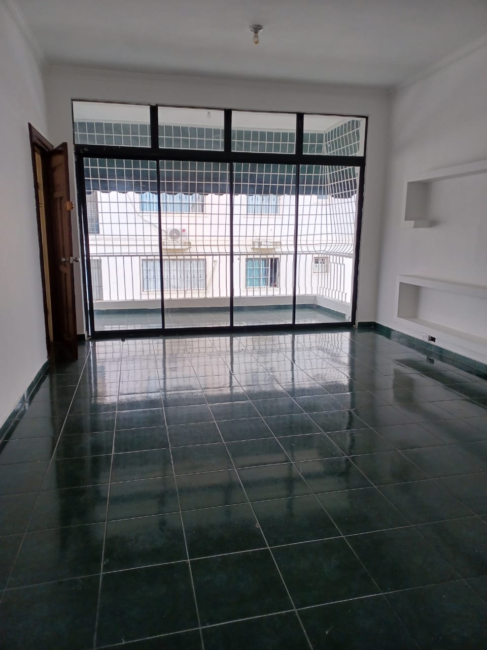 Apartamento de 2 habitaciones piso 3 Gascue  Foto 7244335-1.jpg
