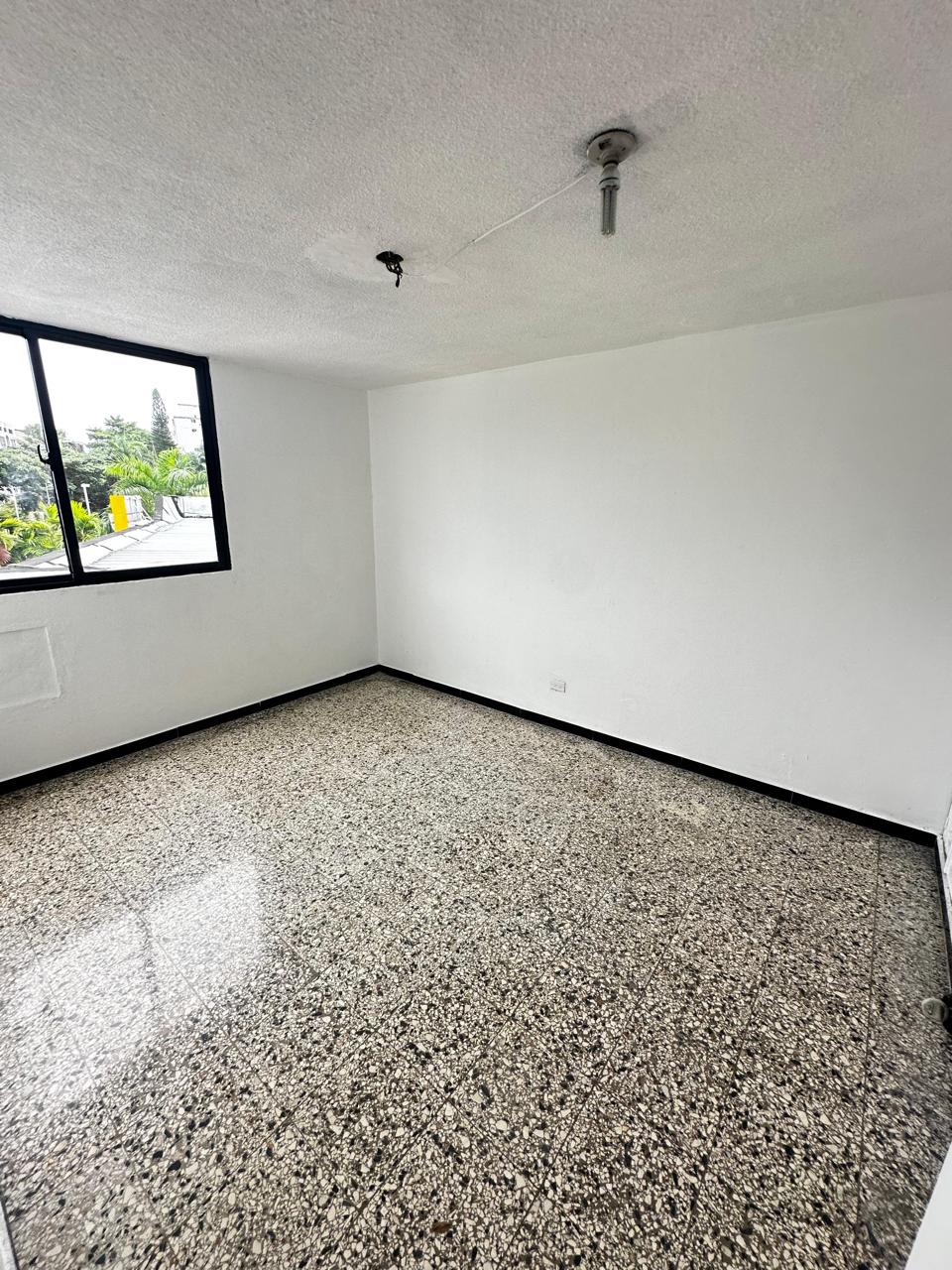 Apartamento en un tercer piso 2 habitaciones Gascue  Foto 7244346-7.jpg