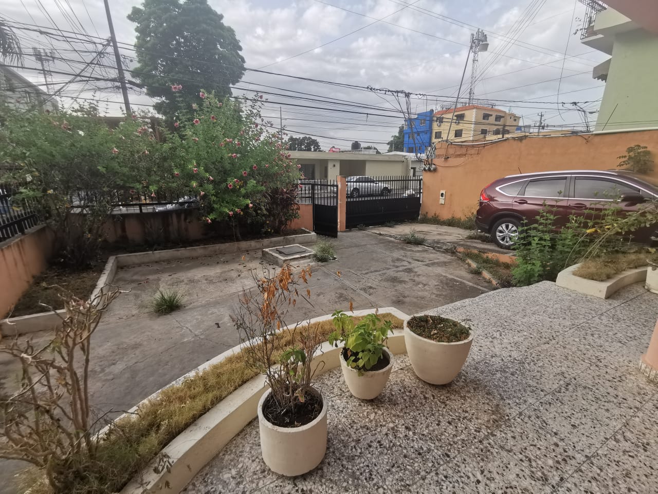 PROPIEDAD EN VENTA EN EL ENSANCHE QUISQUEYA. Foto 7244362-3.jpg