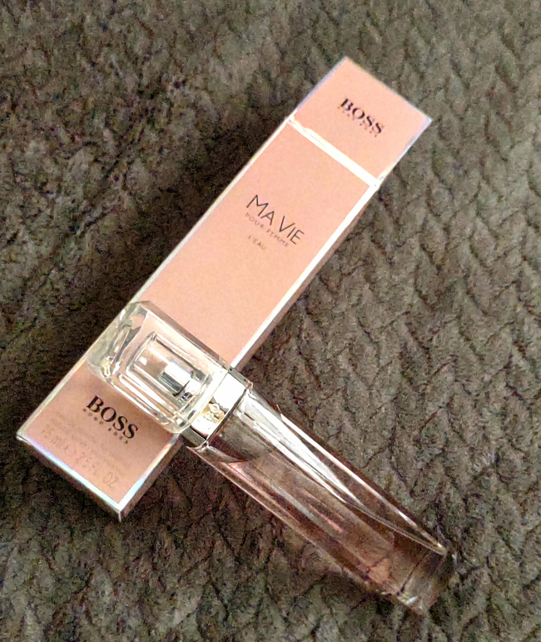 Splash perfumes mini y normal exfoliantes y locion corporal. Foto 7244465-6.jpg