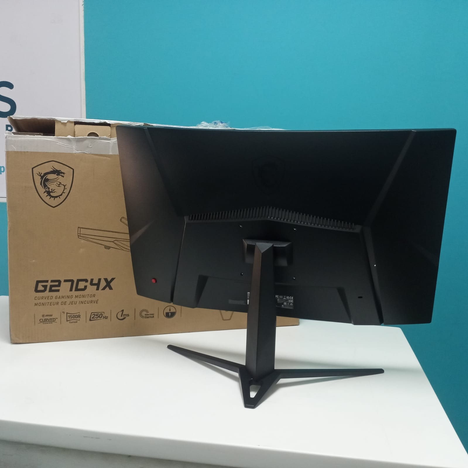 MONITOR CURVO GAMER MSI LCD G27C4X en Santo Domingo Norte Foto 7244526-2.jpg