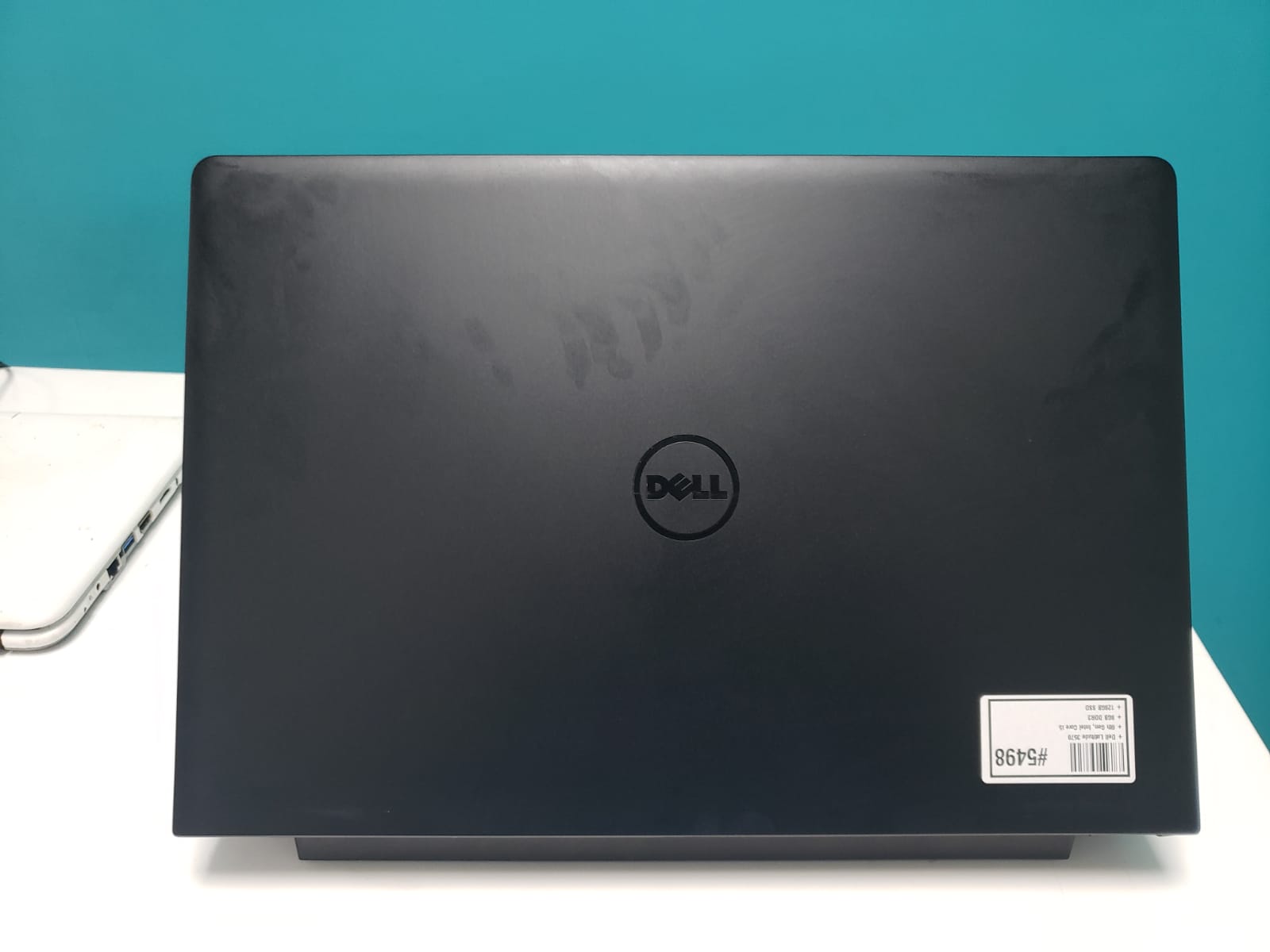 Laptop Dell Latitude 3570 / 6th Gen Intel  Core i5 / 8GB DDR3 / 128GB  Foto 7244589-4.jpg