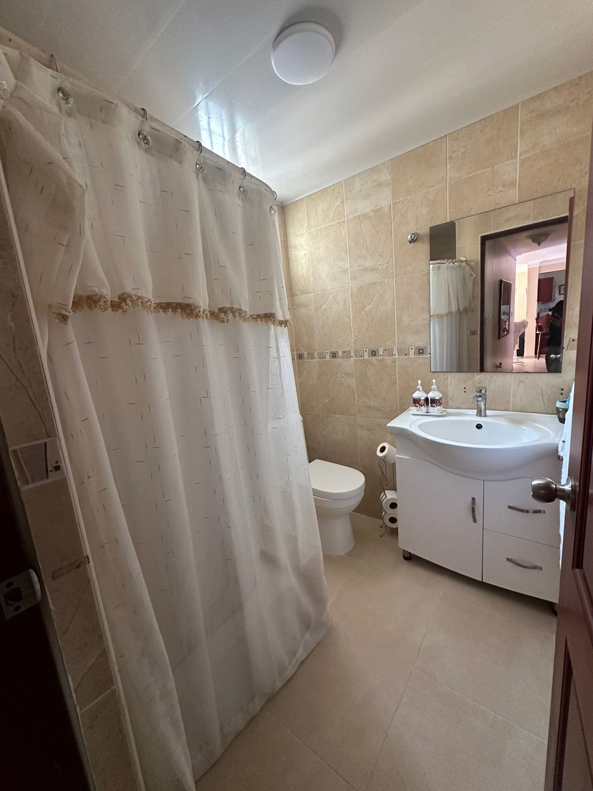 Amplio Apartamento en Venta en El Dorado 3 Hab 2 Parqueos - RD6.5M Foto 7244702-14.jpg