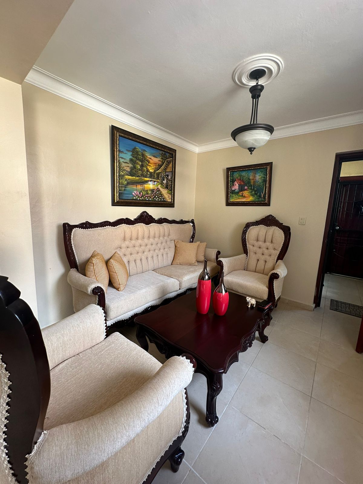 Amplio Apartamento en Venta en El Dorado 3 Hab 2 Parqueos - RD6.5M Foto 7244702-3.jpg