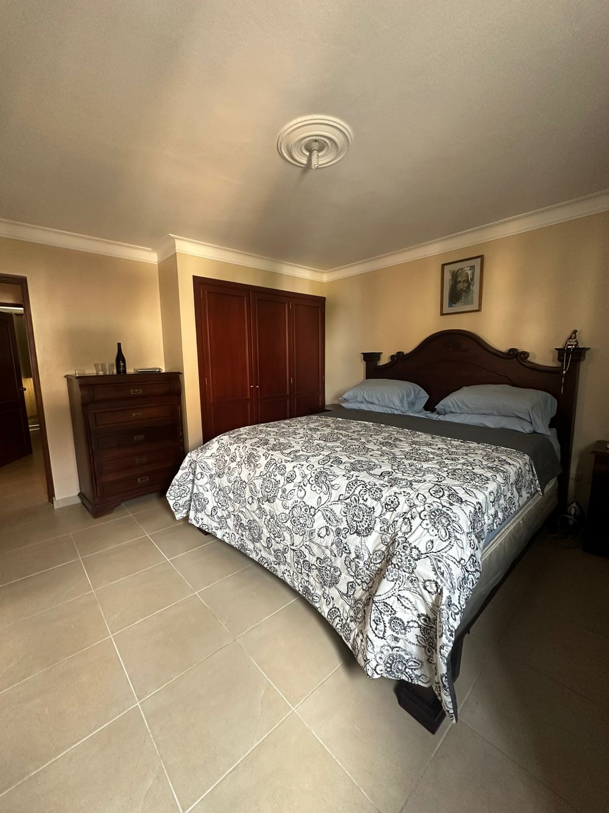 Amplio Apartamento en Venta en El Dorado 3 Hab 2 Parqueos - RD6.5M Foto 7244702-6.jpg