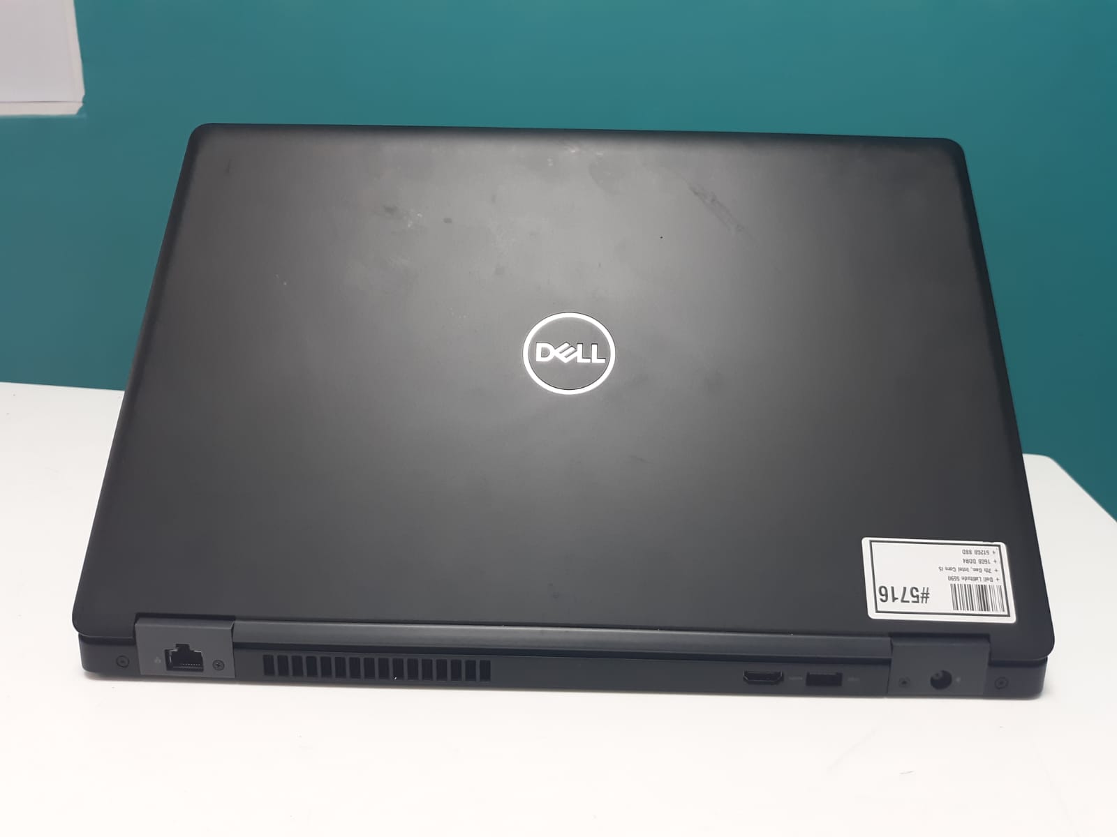 Laptop Dell Latitude 5590 / 7th Gen Intel Core i5 / 16GB DDR4 / 512GB  Foto 7244715-5.jpg