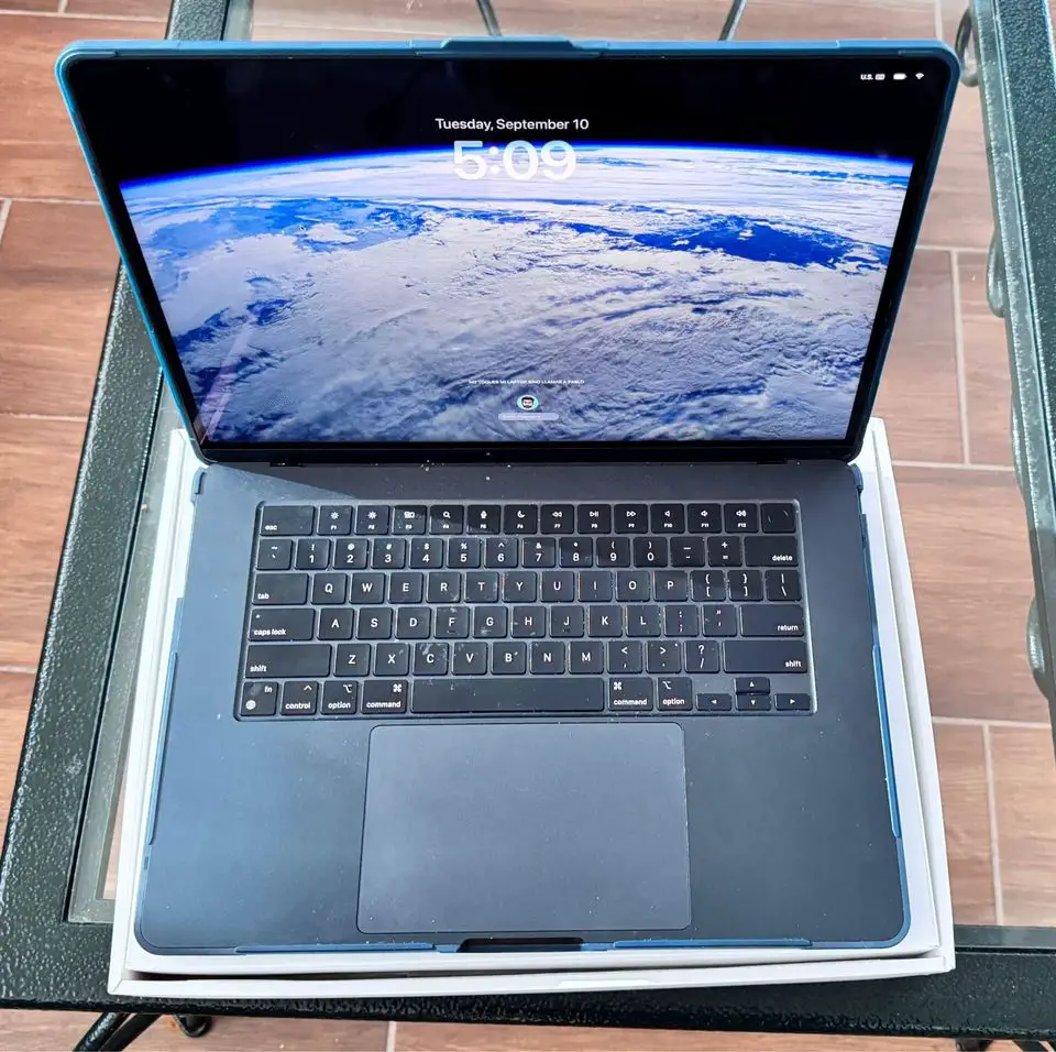 Macbook Air M2 15 Pulgadas 256gb/16gb Foto 7244742-3.jpg