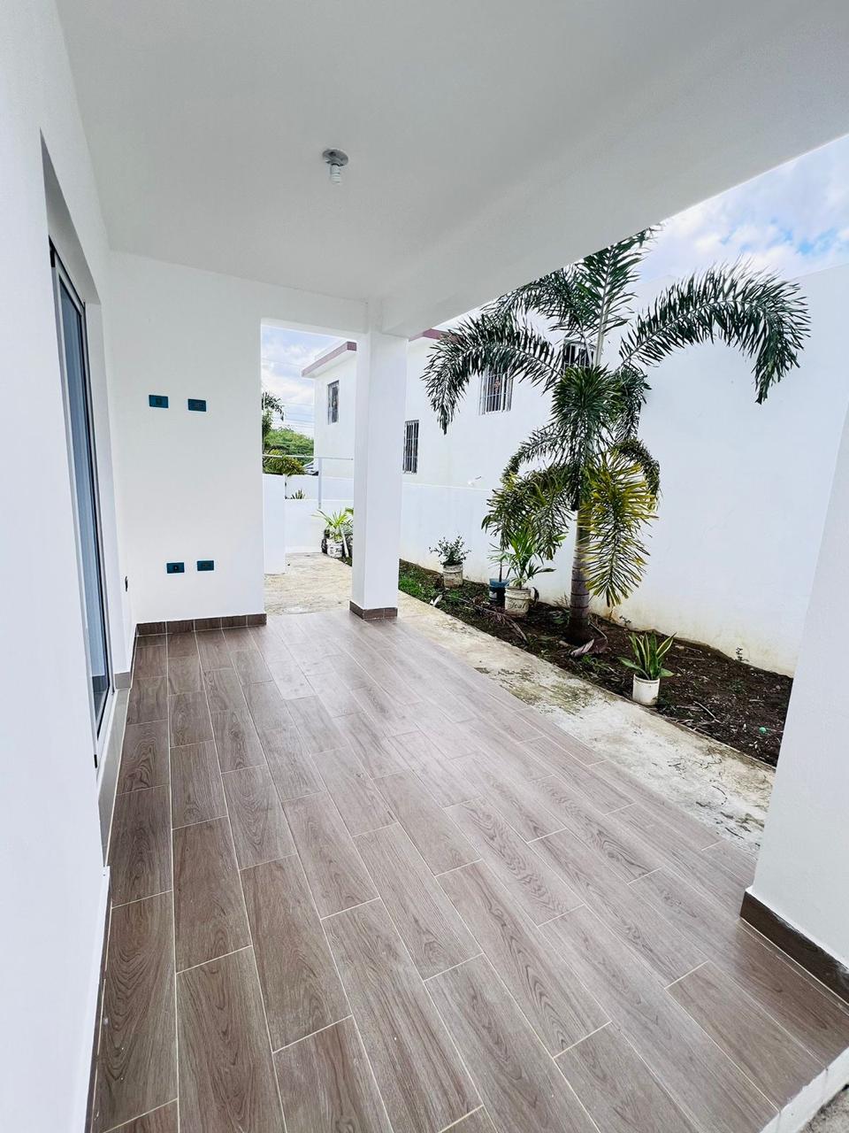 Casa de Dos Niveles en Venta cerca de Vista Linda - 3 Dormitorios Foto 7244749-5.jpg