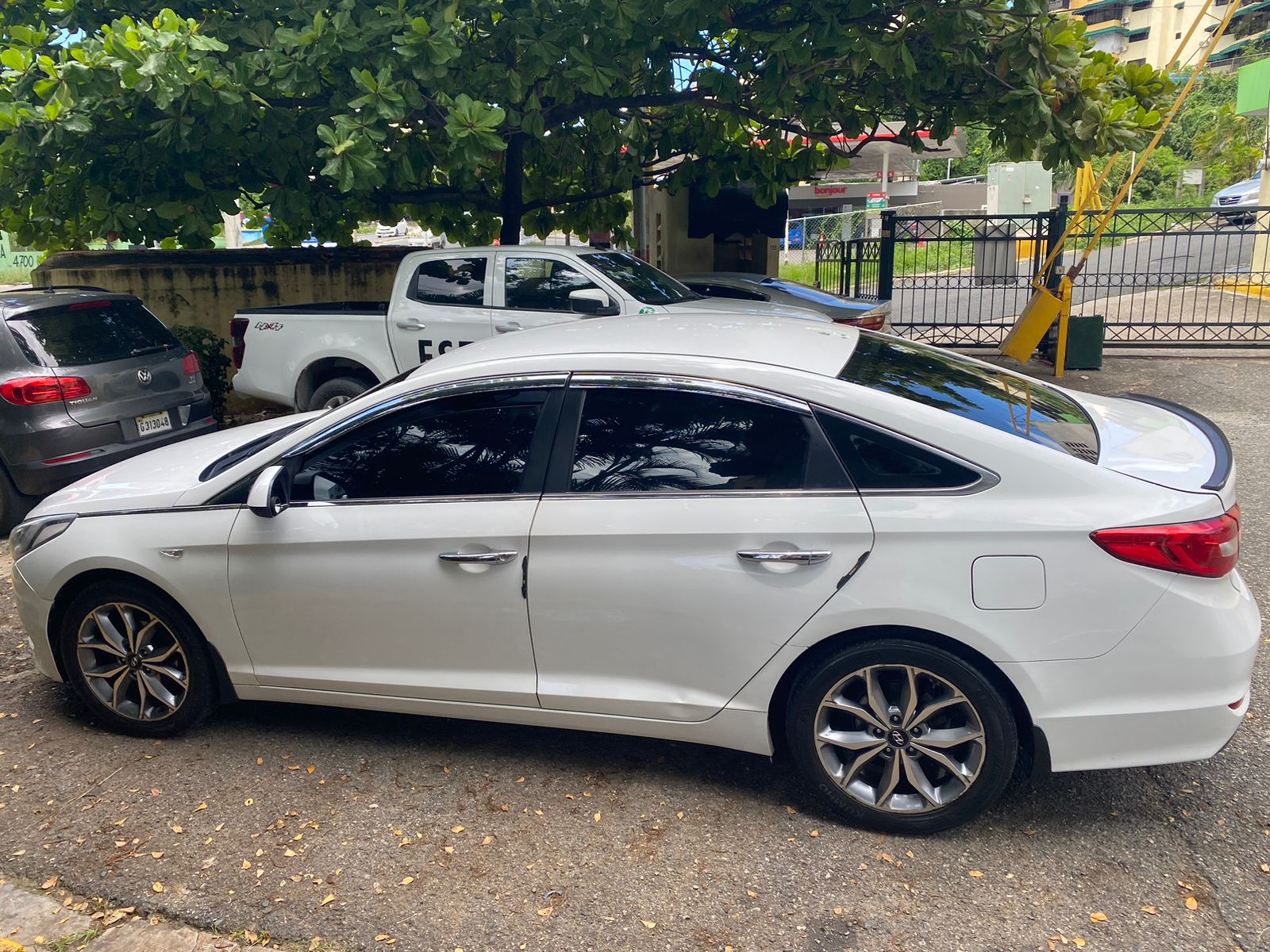 HYUNDAI LF 2016  Foto 7244875-6.jpg