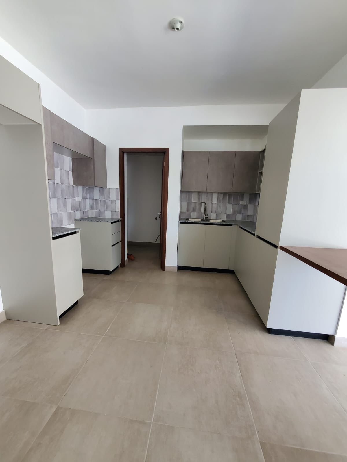 Nuevo apartamento en Residencial Sorrento 120 m US187000 Foto 7244907-3.jpg