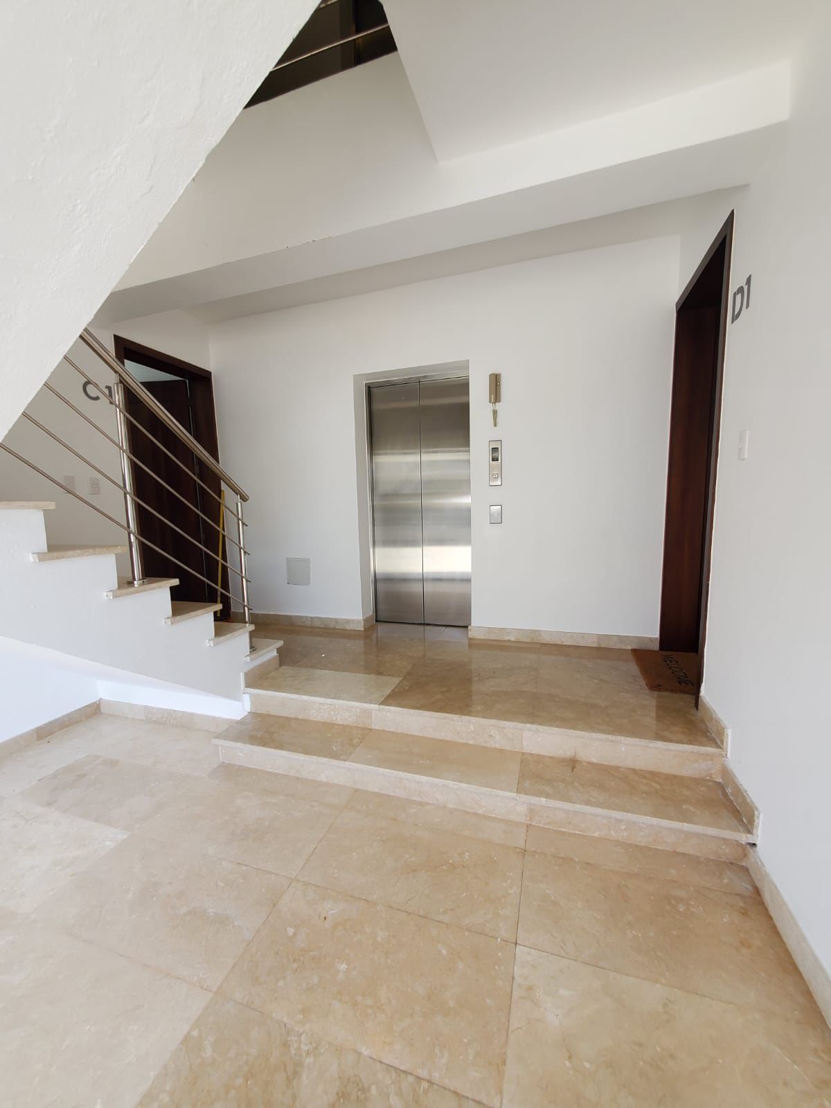 Nuevo apartamento en Residencial Sorrento 120 m US187000 Foto 7244907-8.jpg