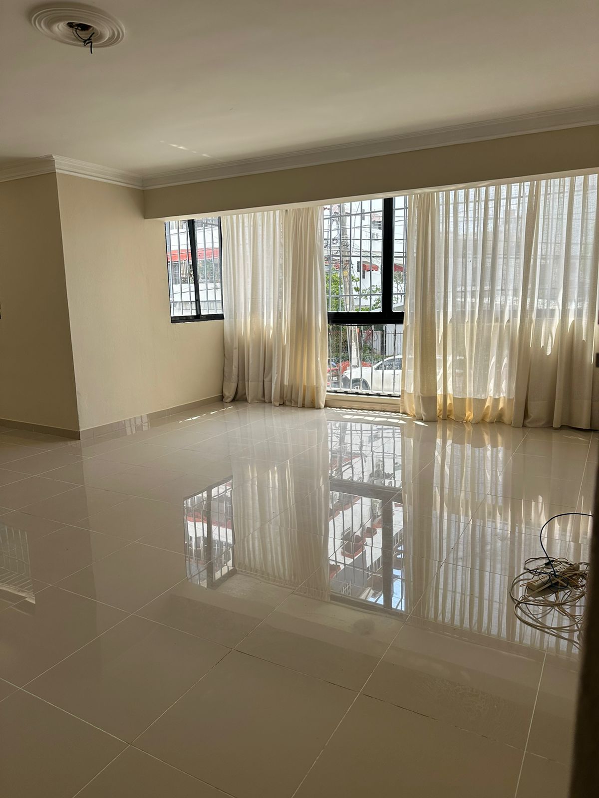 Apartamento en Alquiler en Bella Vista de 3 habitaciones   Foto 7244936-1.jpg
