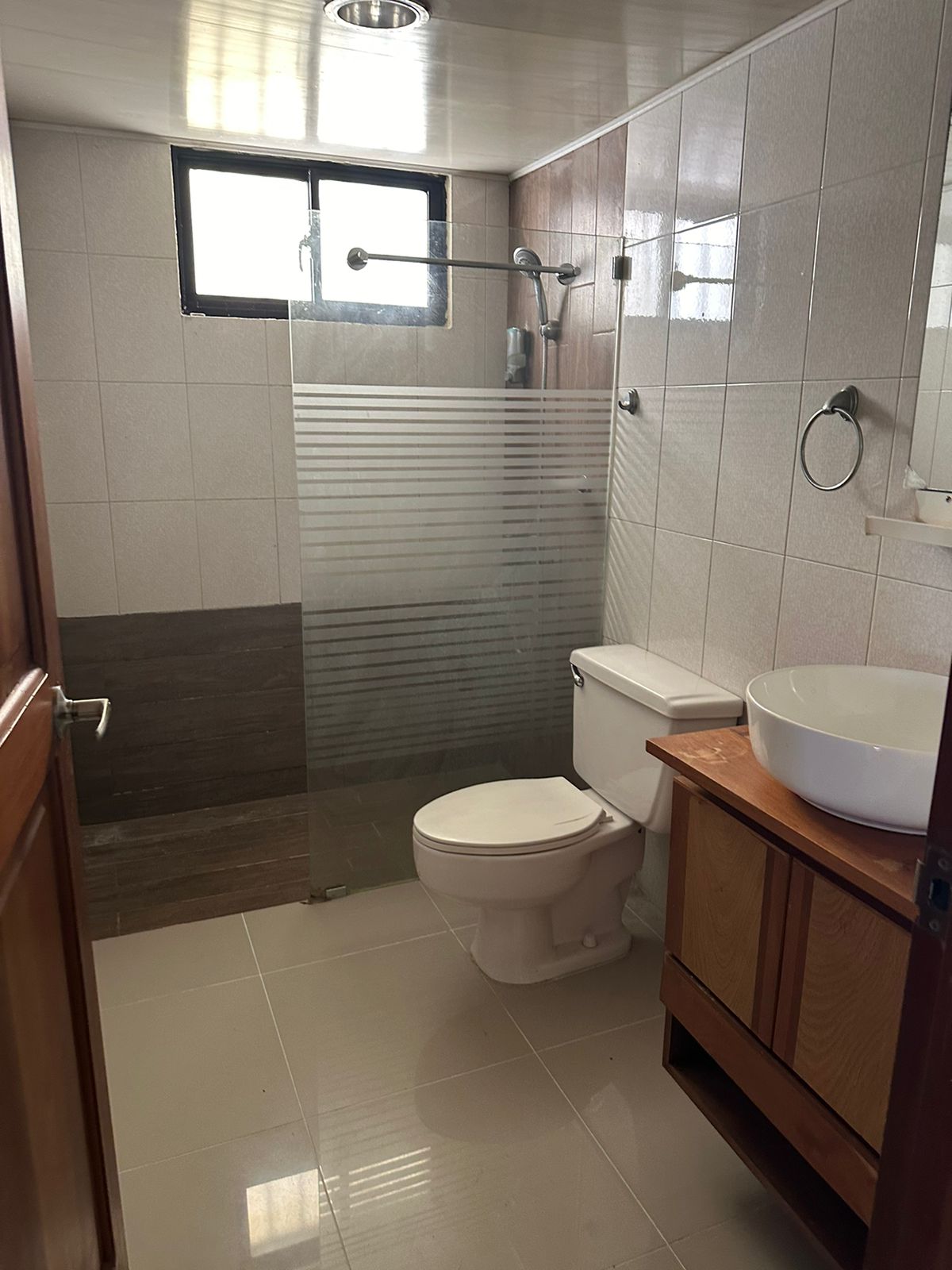 Apartamento en Alquiler en Bella Vista de 3 habitaciones   Foto 7244936-11.jpg