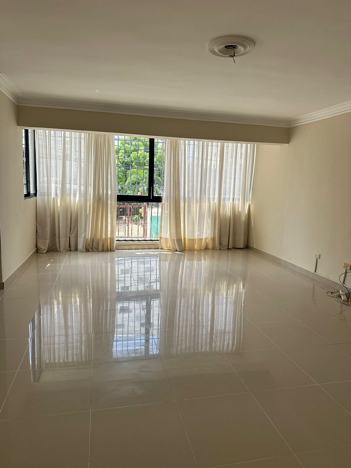 Apartamento en Alquiler en Bella Vista de 3 habitaciones   Foto 7244936-14.jpg