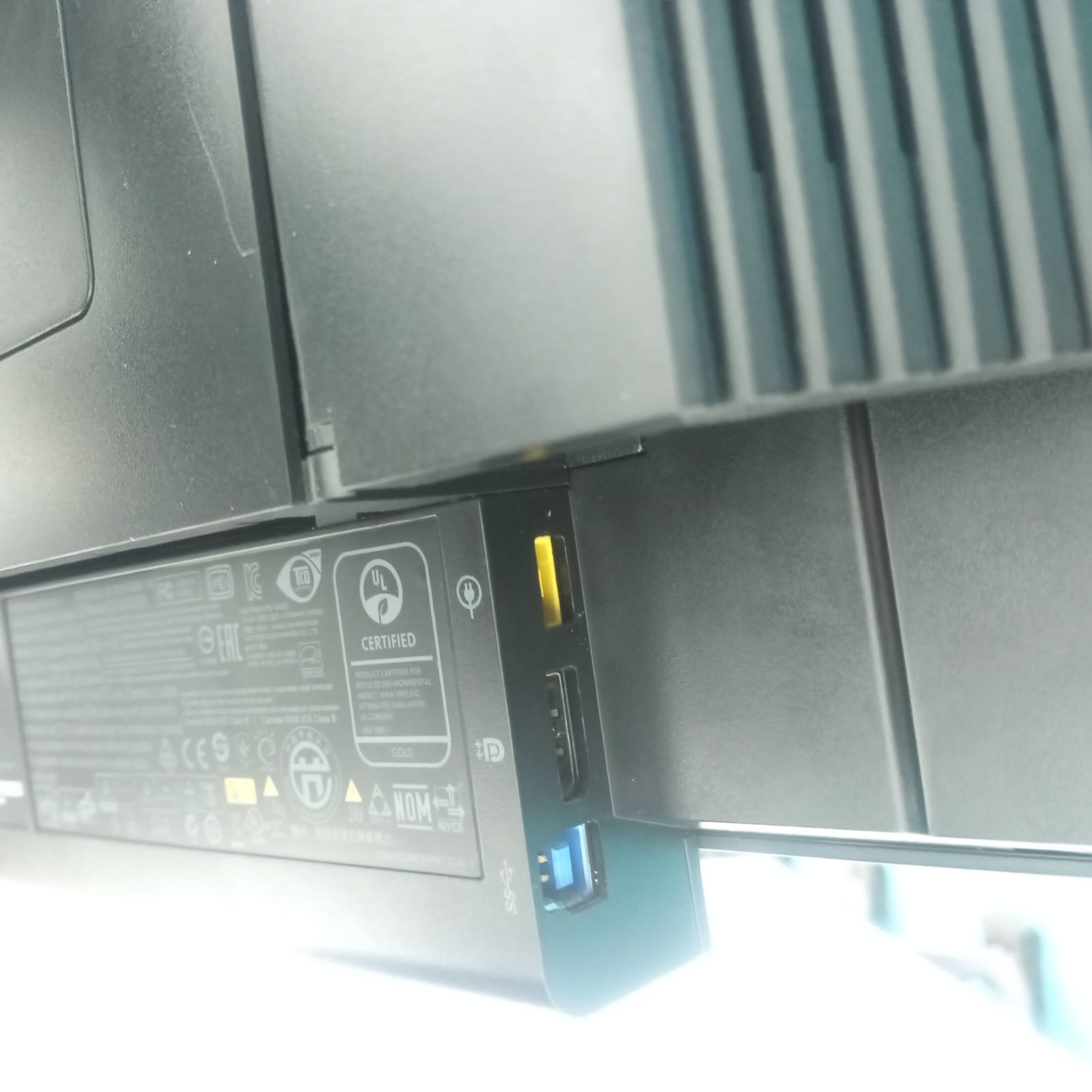 PC COMPLETA Desktop Lenovo ThinkCentre M600 mff / 6th Gen Intel Pentiu Foto 7244970-4.jpg