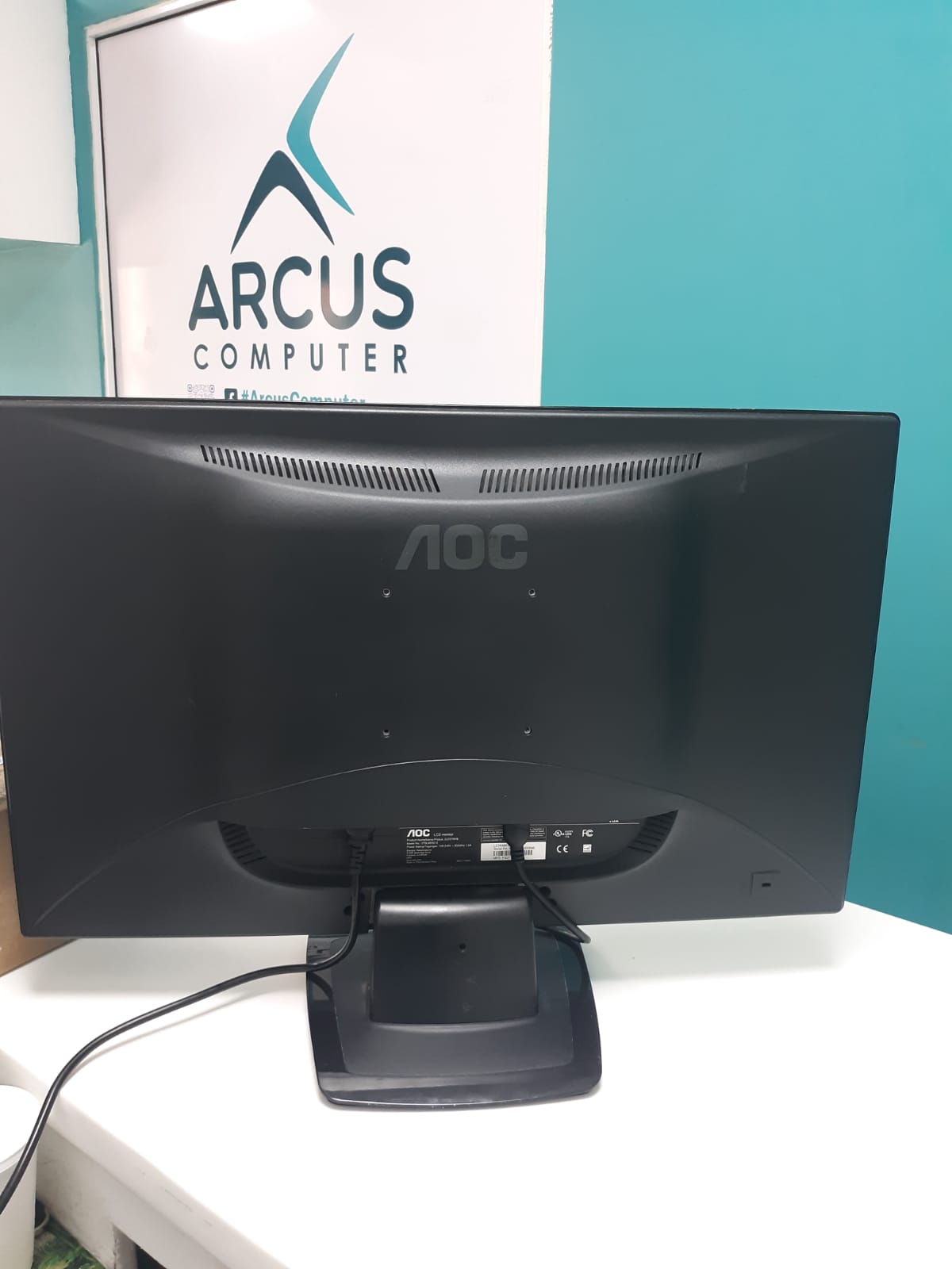 MONITOR AOC E2727SHE  en Santo Domingo Norte Foto 7245003-5.jpg