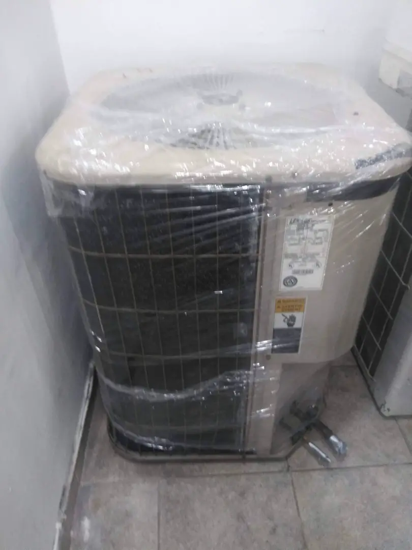 Oferta!! Aires acondicionado de 36000 BTU Foto 7245007-3.jpg