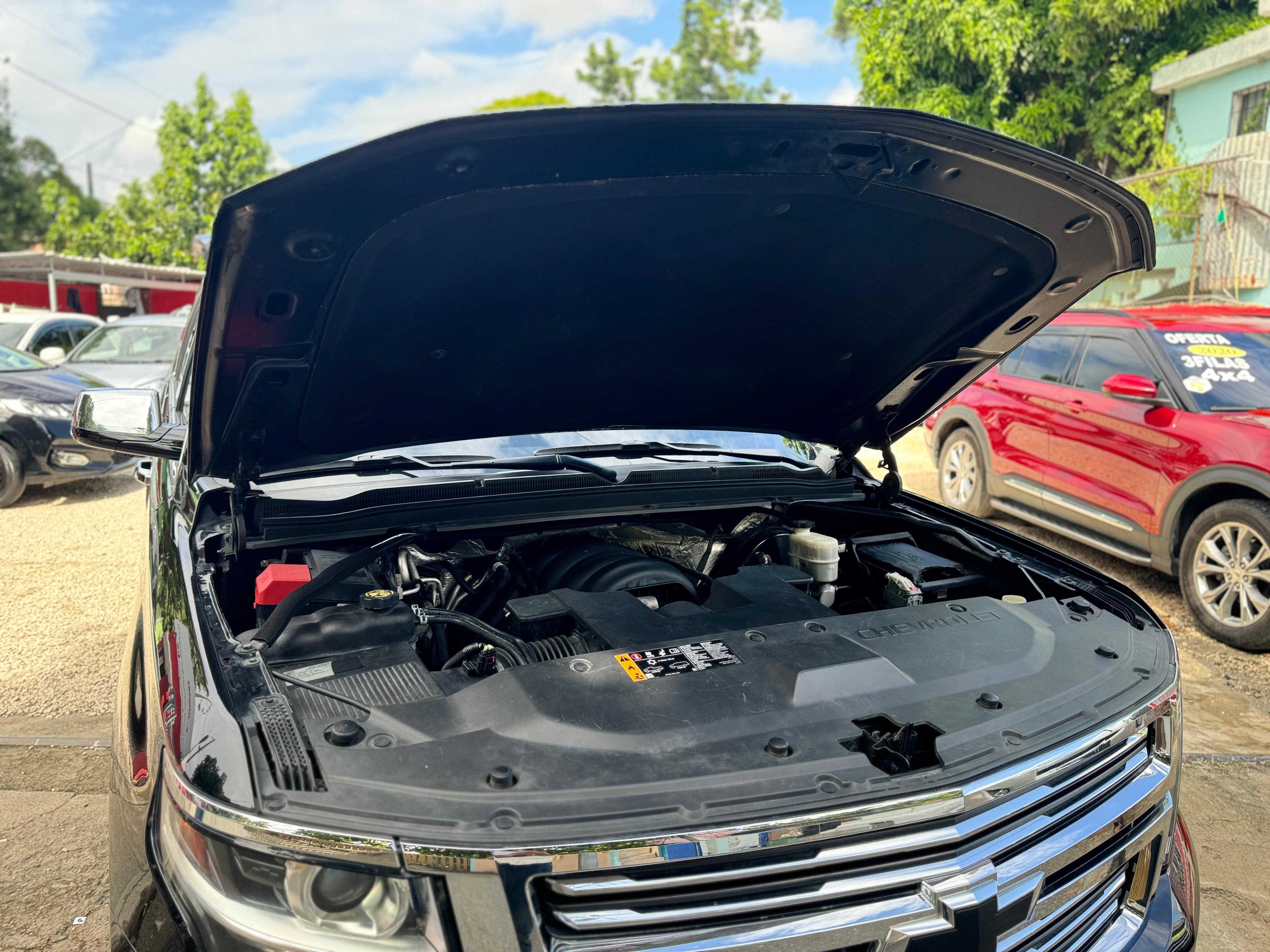 CHEVROLET SUBURBAN PREMIER  Foto 7245050-15.jpg