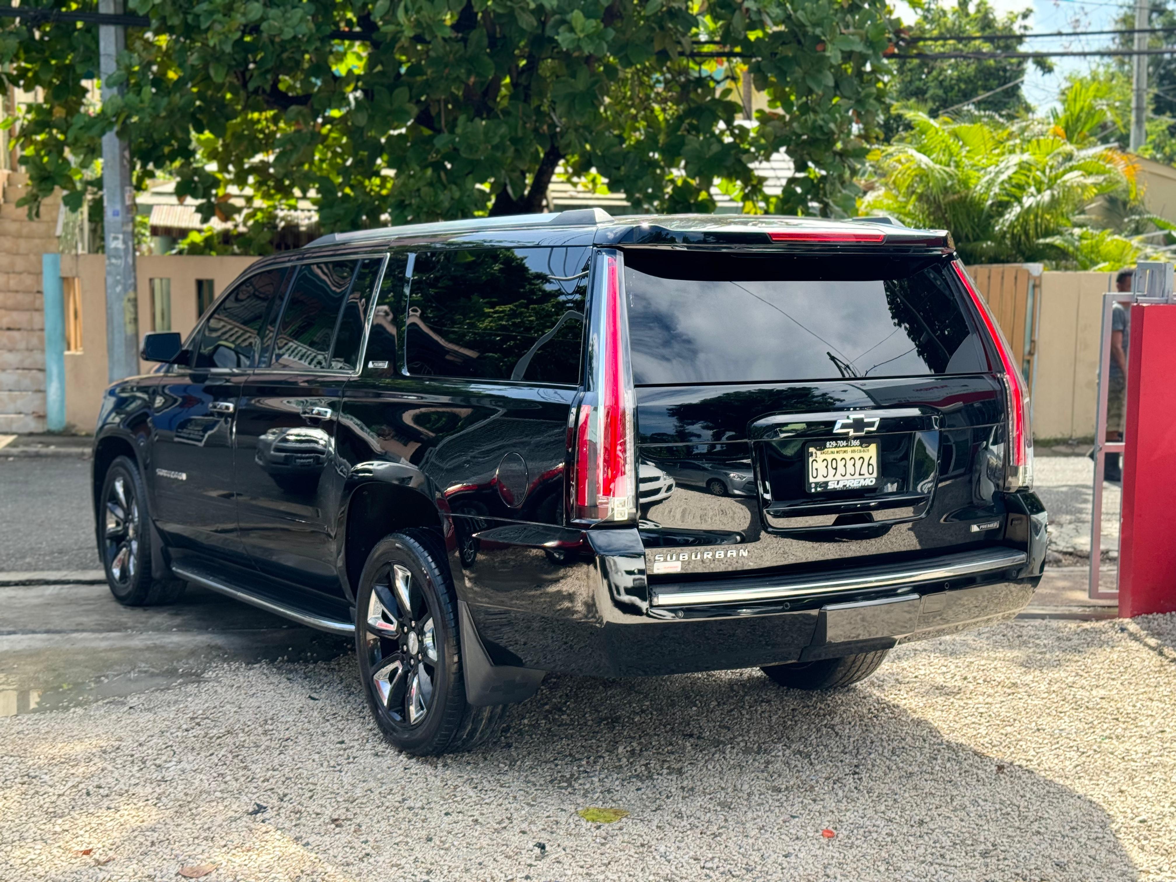 CHEVROLET SUBURBAN PREMIER  Foto 7245050-4.jpg