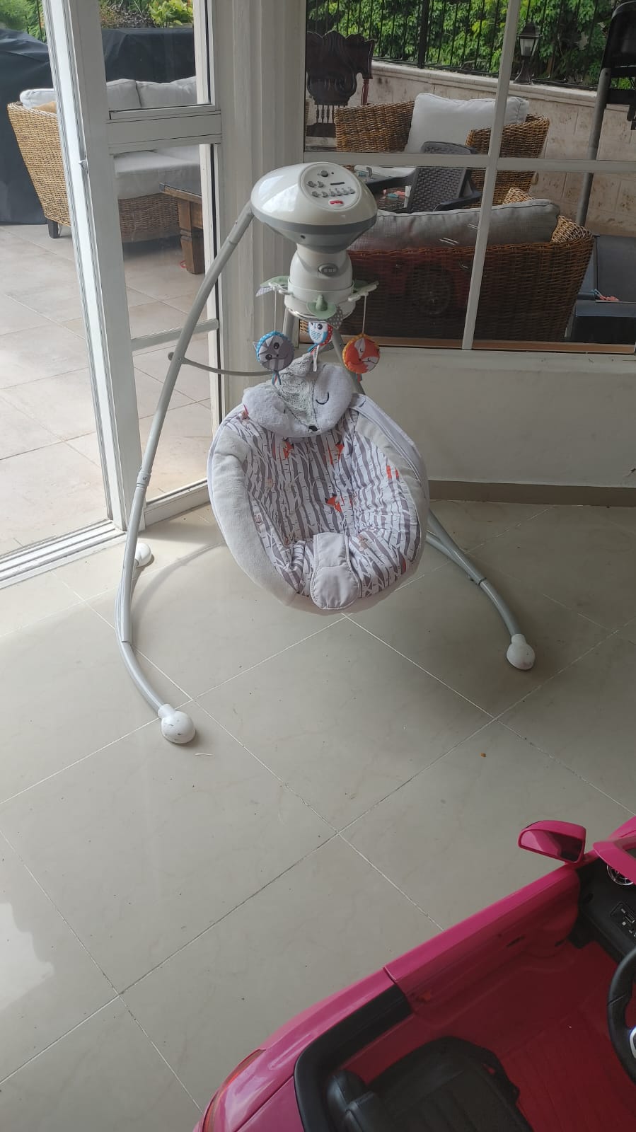 Columpio mecedora silla para bebe Fisher Price Foto 7245107-2.jpg